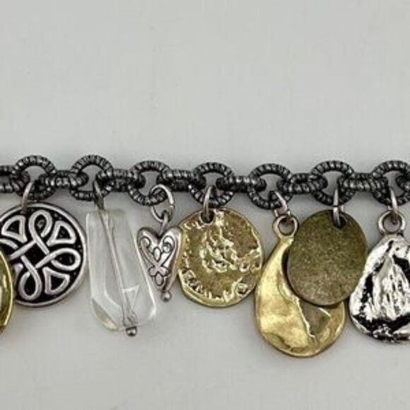 Chico's Charm Bracelet Faux Pearl Gold Tone - Picture 2 of 8